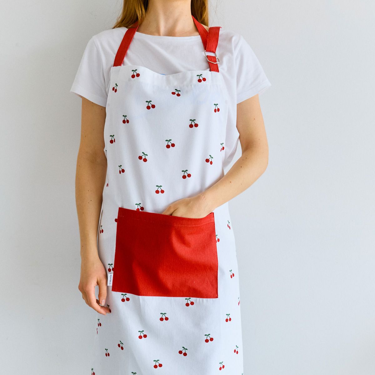 Кухненска престилка HOMLA CHERRINE в размер 60x80 см., стилен дизайн

9.