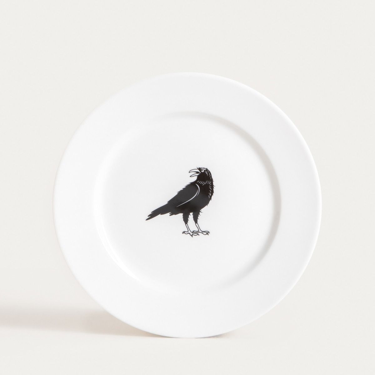 Чиния HOMLA BARIK с гарван за сервиране и декорация

18.