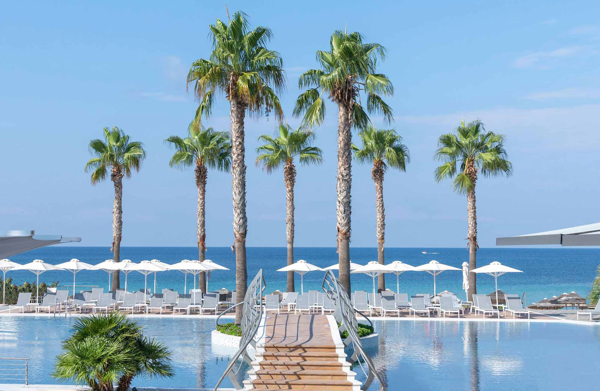 Ранни записвания: 4 нощувки, Ultra All Inclusive в хотел Potidea Palace 4*, Халкидики, Гърция през Май! Дете до 11.99г. - безплатно! — снимка на продукта от   