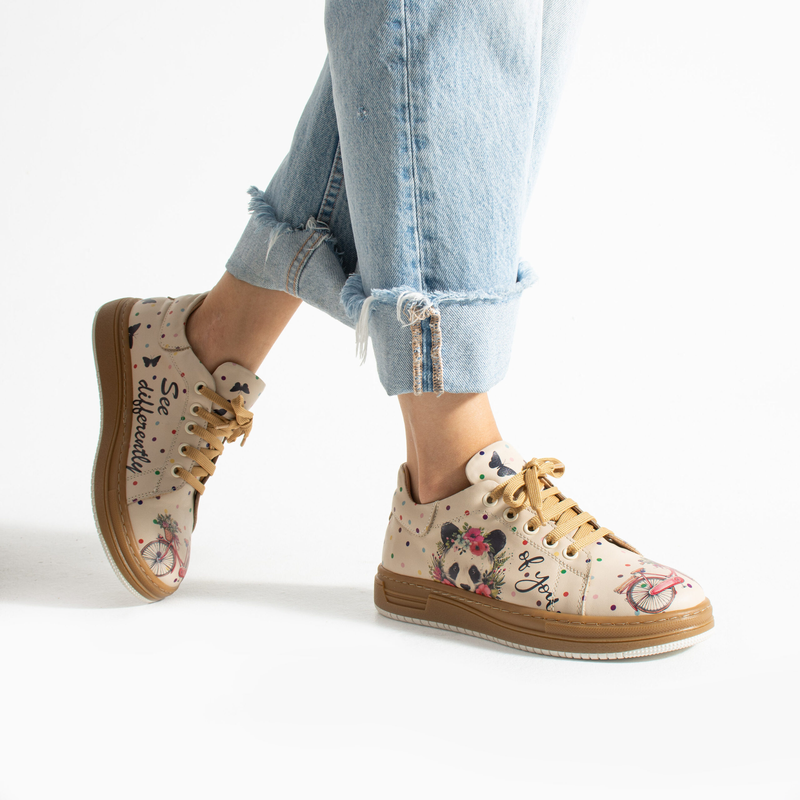 Снимка на Анатомични дамски кецове от естествена кожа, ARMADA, цена 76.18 лв