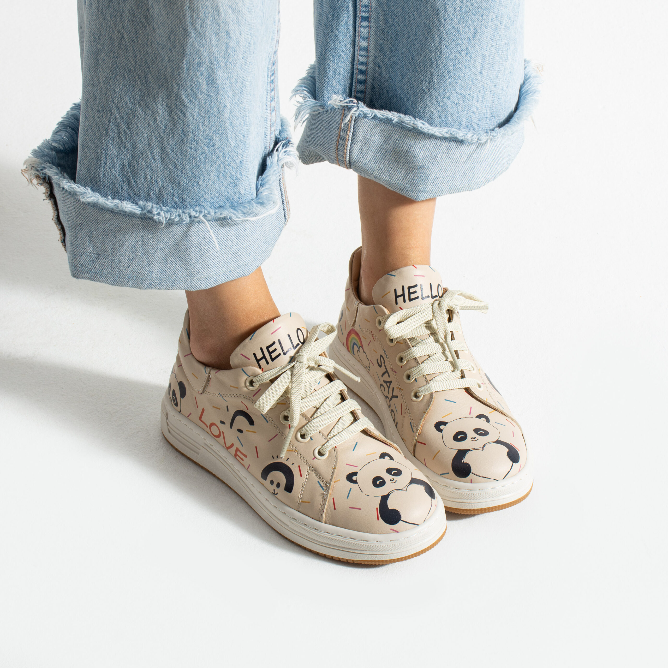 Снимка на Анатомични дамски кецове от естествена кожа, ARMADA, цена 76.18 лв