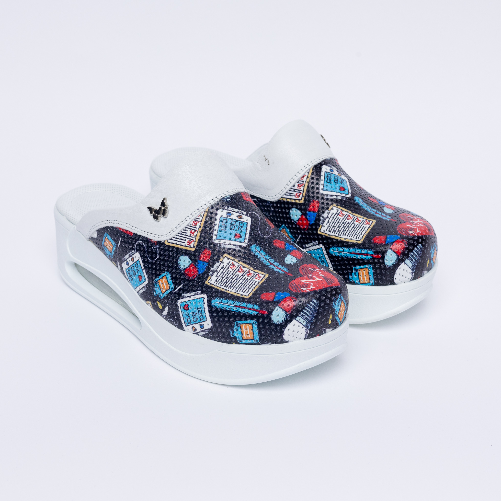 Медицински дамски чехли, платформа, естествена кожа, за професионална употреба

13.