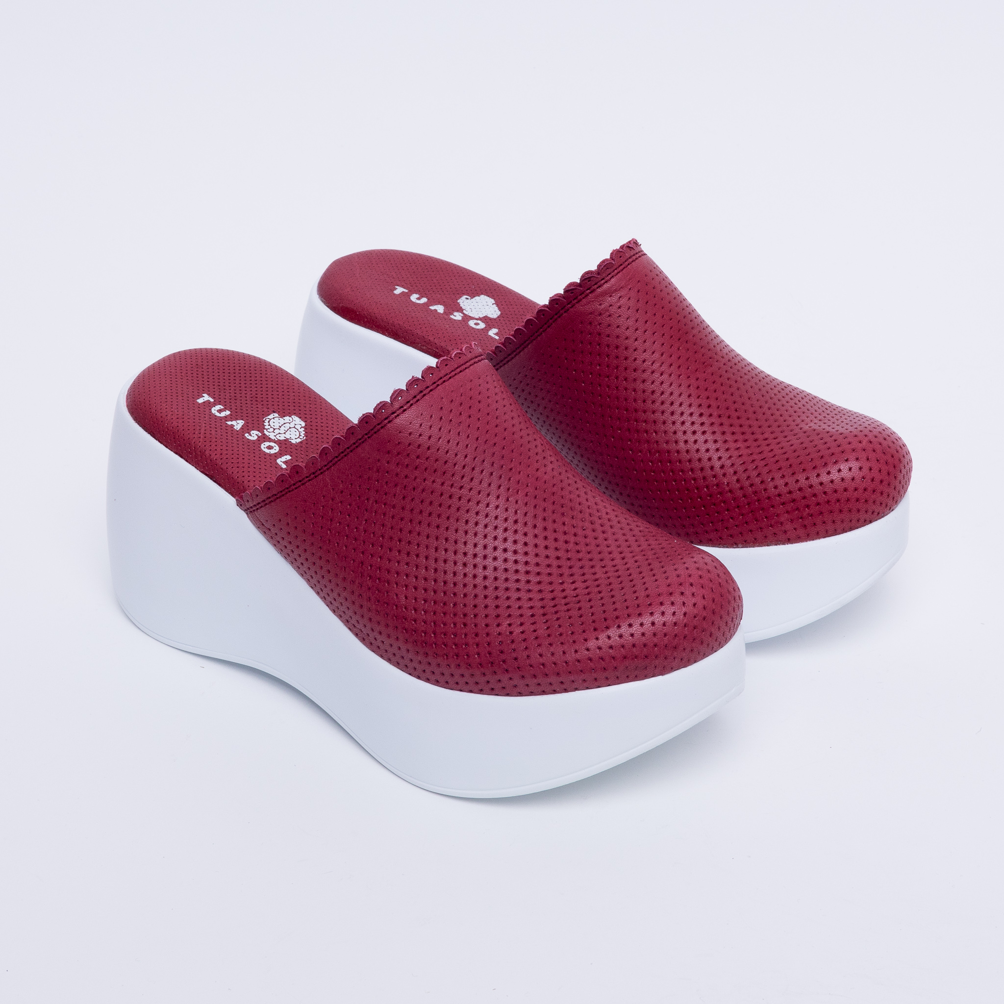 Червени дамски чехли на платформа от естествена кожа, комфорт и стил  

6