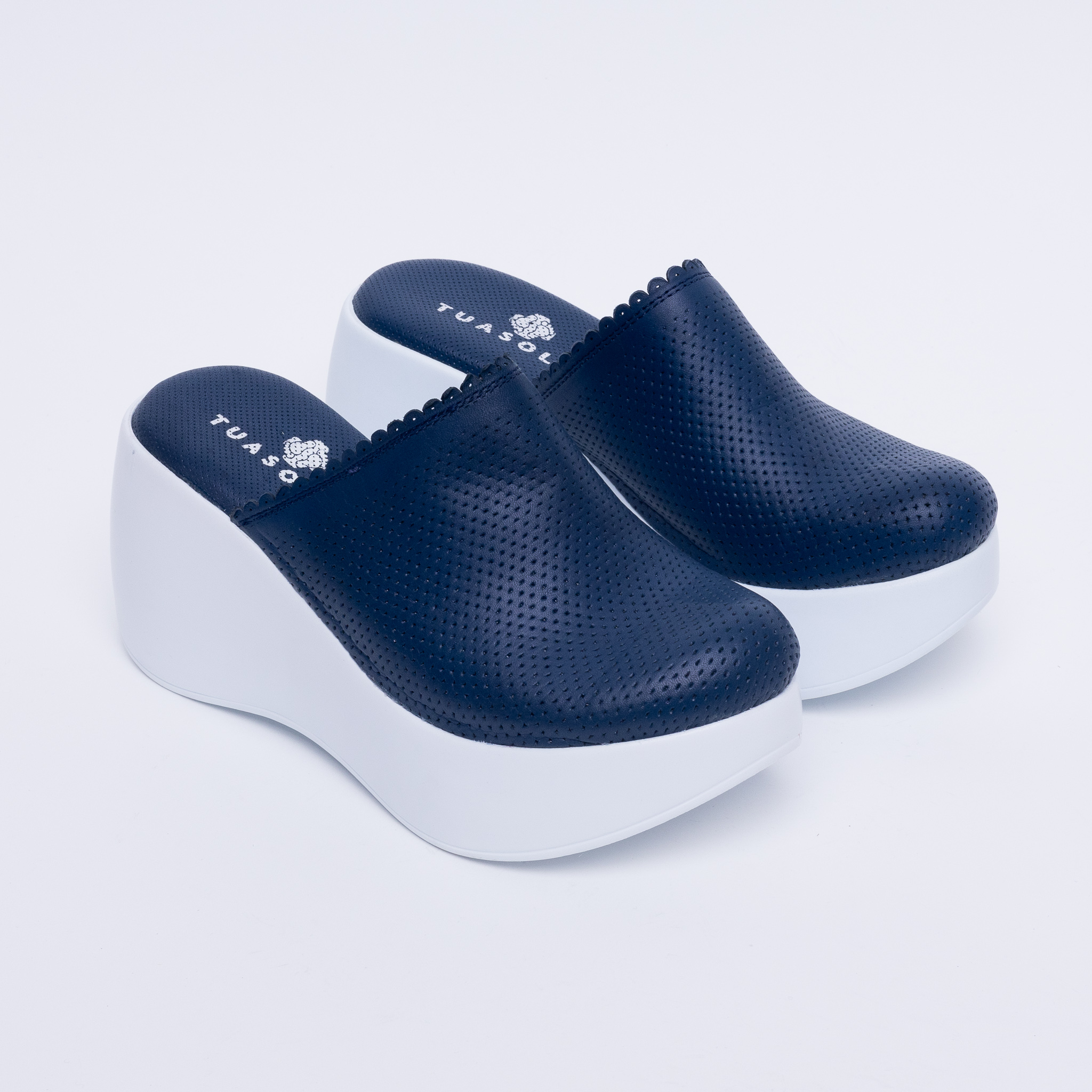 Сини анатомични дамски чехли ARMADA, платформа, естествена кожа  

16