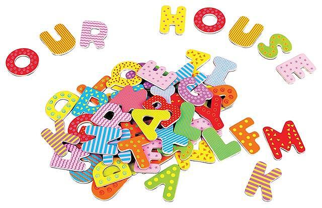 Дървена магнитна азбука на английски език – 60 броя Lelin Toys — снимка