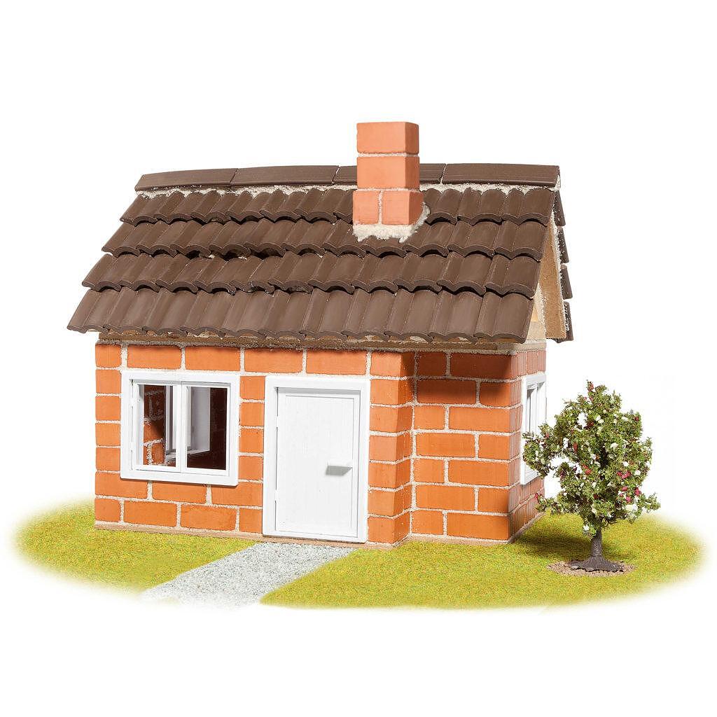 Детски конструктор с тухли – Къщата на село Teifoc — снимка