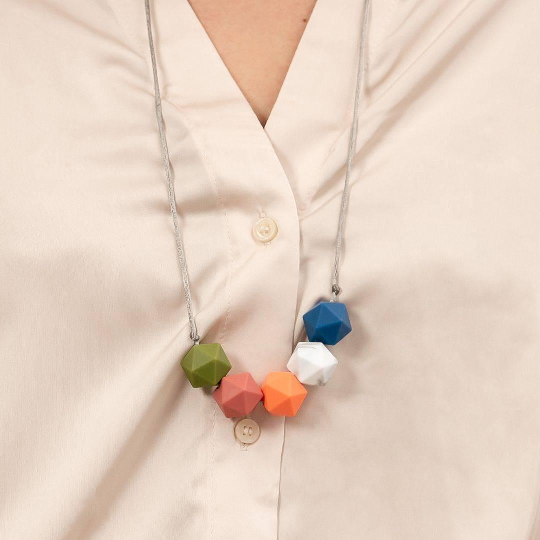 Успокояващ гердан D20 Colorati — снимка