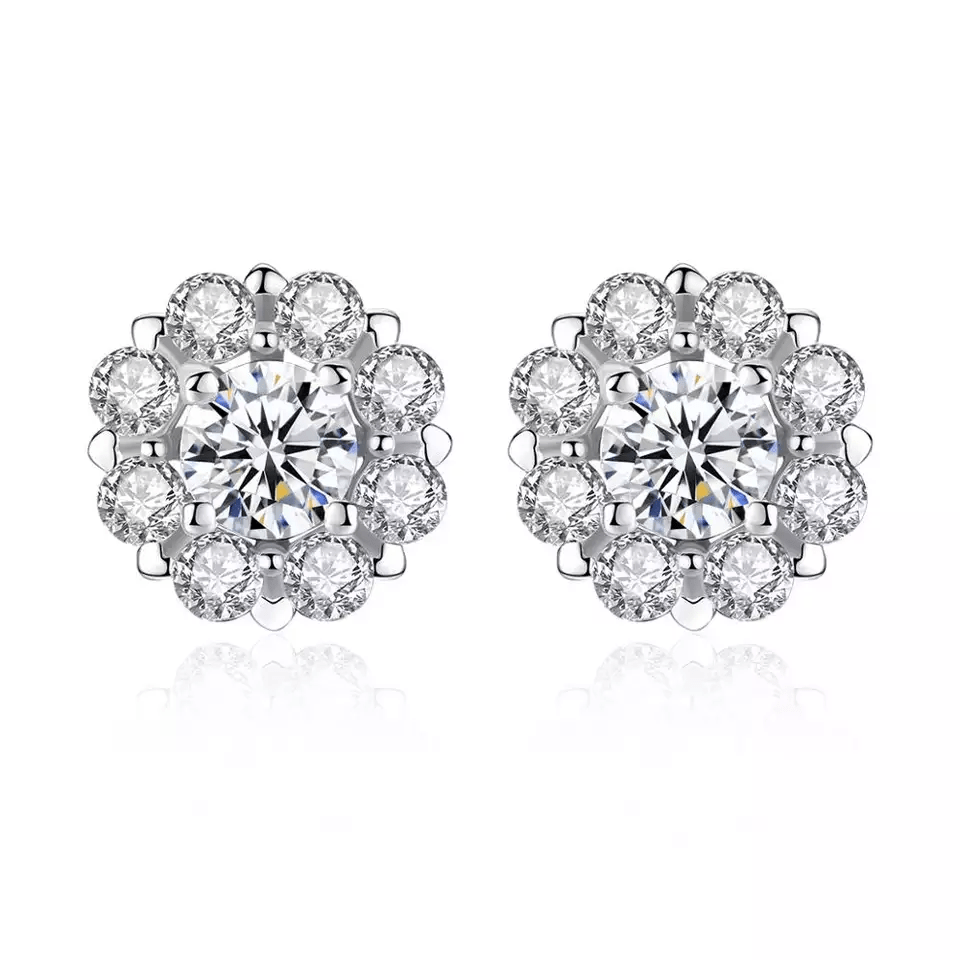 Сребърни обеци - Близост — снимка