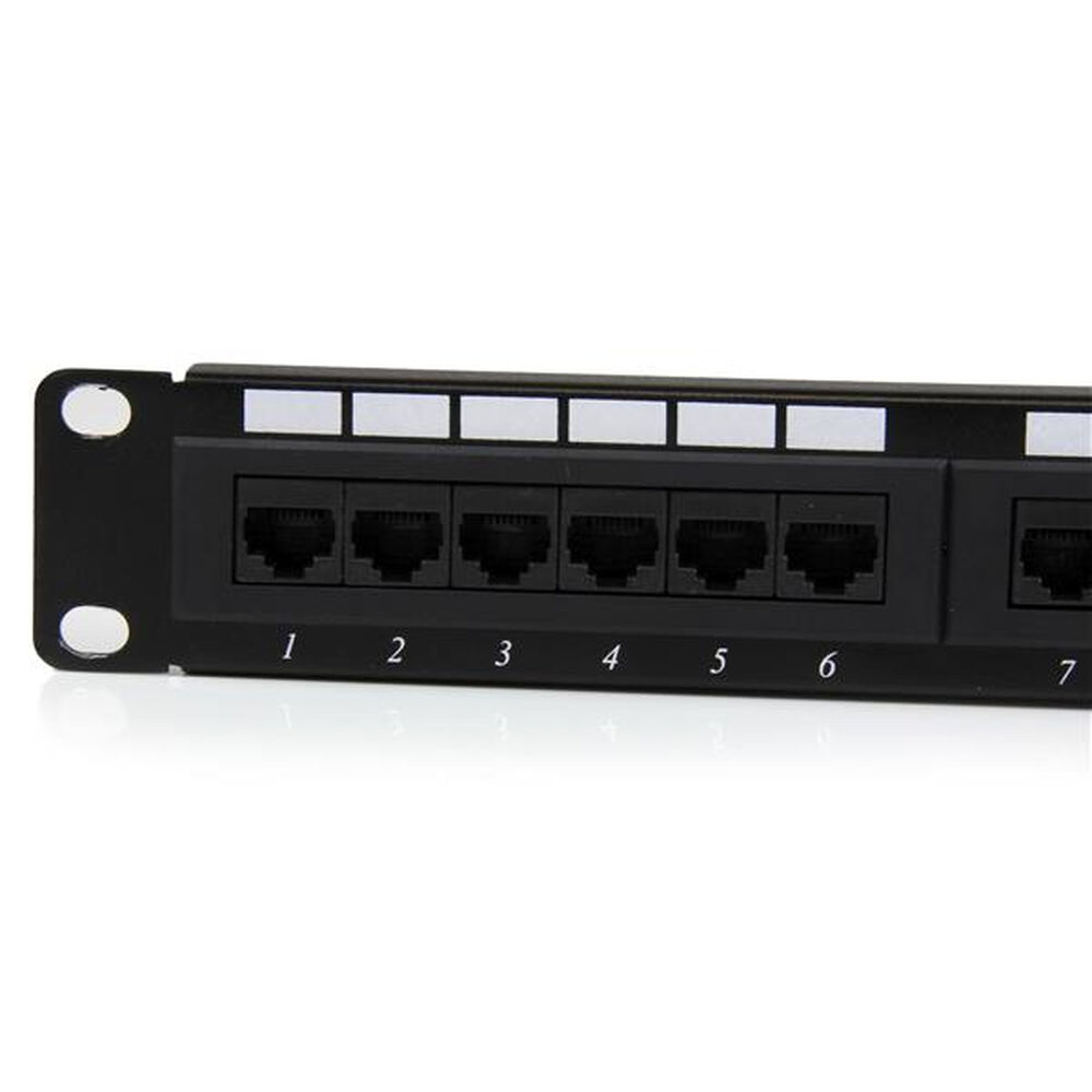 24-портов UTP категория 6 панел за свързване Startech C6PANEL24 — снимка на продукта от Startech