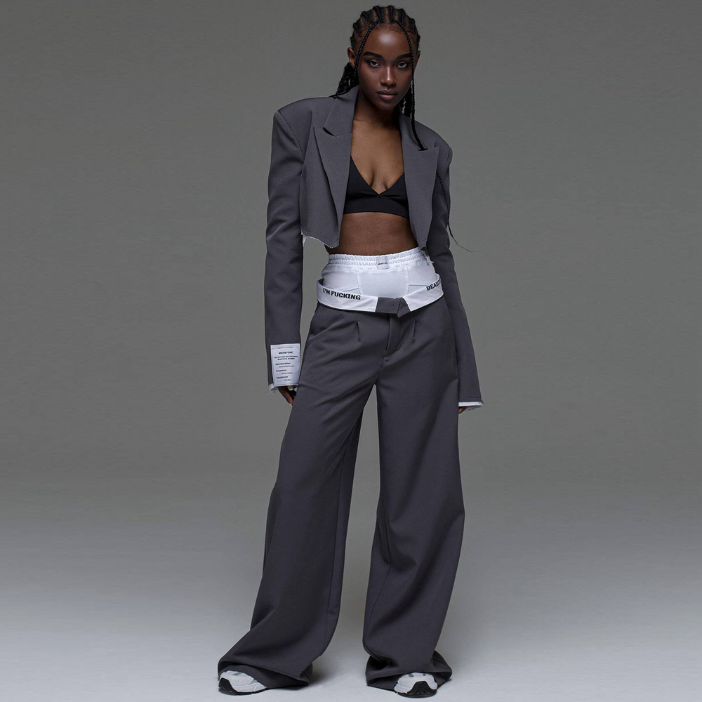 Дързък стрийтуеър дамски комплект от четири части с широк панталон и късо сако, Ft8807 от FrashEU — продуктова снимка