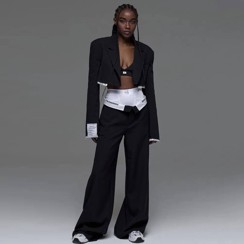 Снимка на Дързък стрийтуеър дамски комплект от четири части с широк панталон и късо сако, Ft8808, FrashEU, цена 79.00 лв